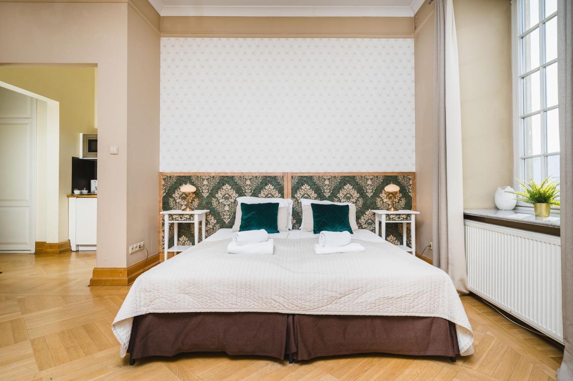 Apartamenty W Palacu Pod Baranami Cracóvia Exterior foto