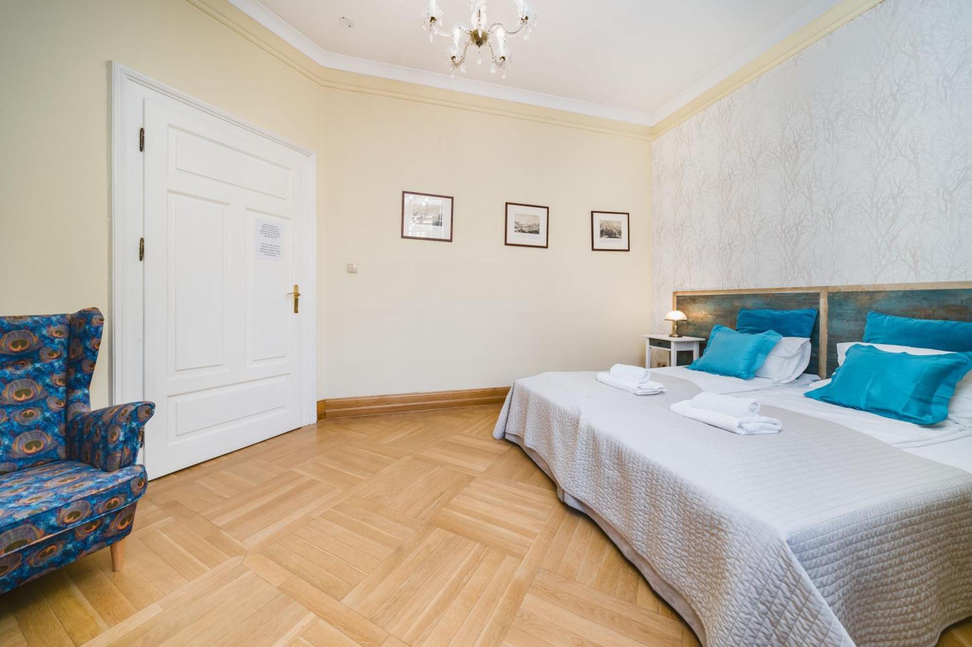 Apartamenty W Palacu Pod Baranami Cracóvia Exterior foto